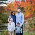 fall family photo at Londonderry NH pond